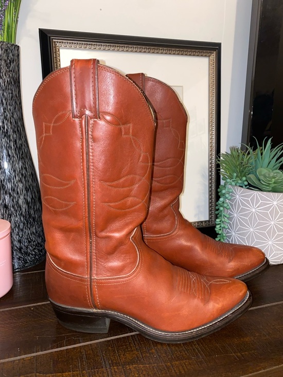 Justin Boots Shoes - Vintage Justin Boots Brown Leather Western Cowboy Boots Size 8.5B Made In USA